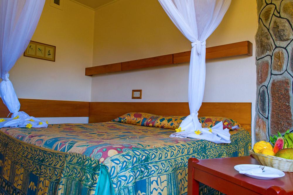 Ngulia Safari Lodge Tsavo Екстериор снимка