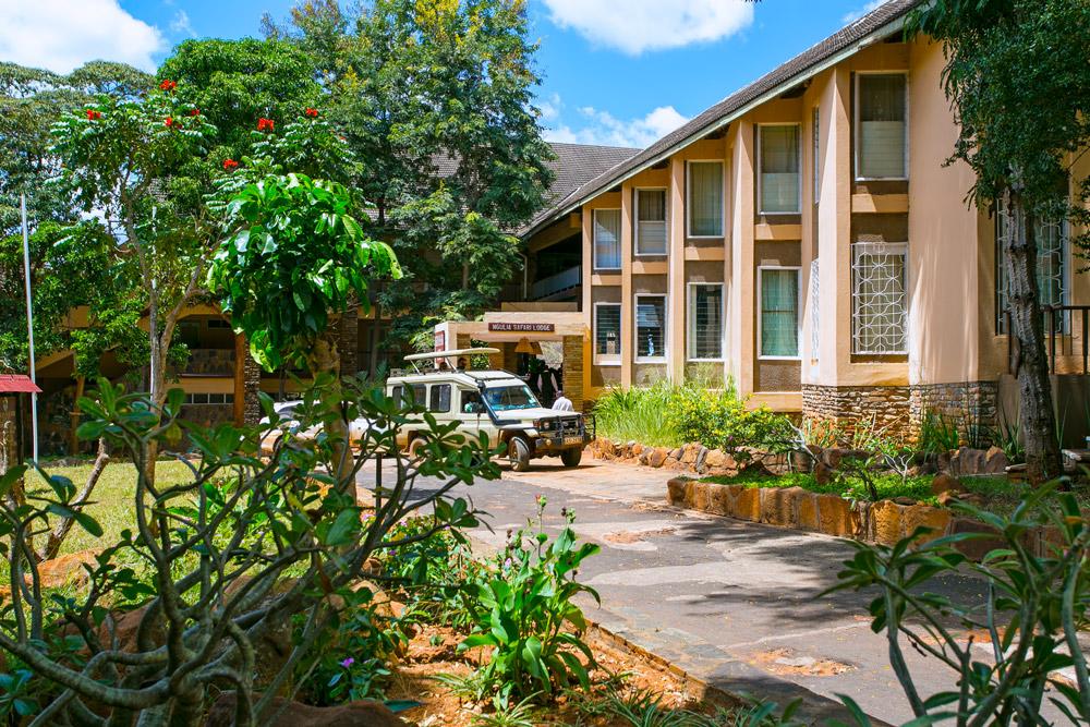 Ngulia Safari Lodge Tsavo Екстериор снимка