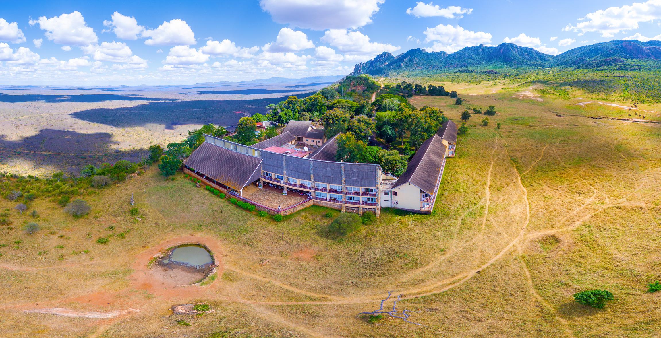 Ngulia Safari Lodge Tsavo Екстериор снимка
